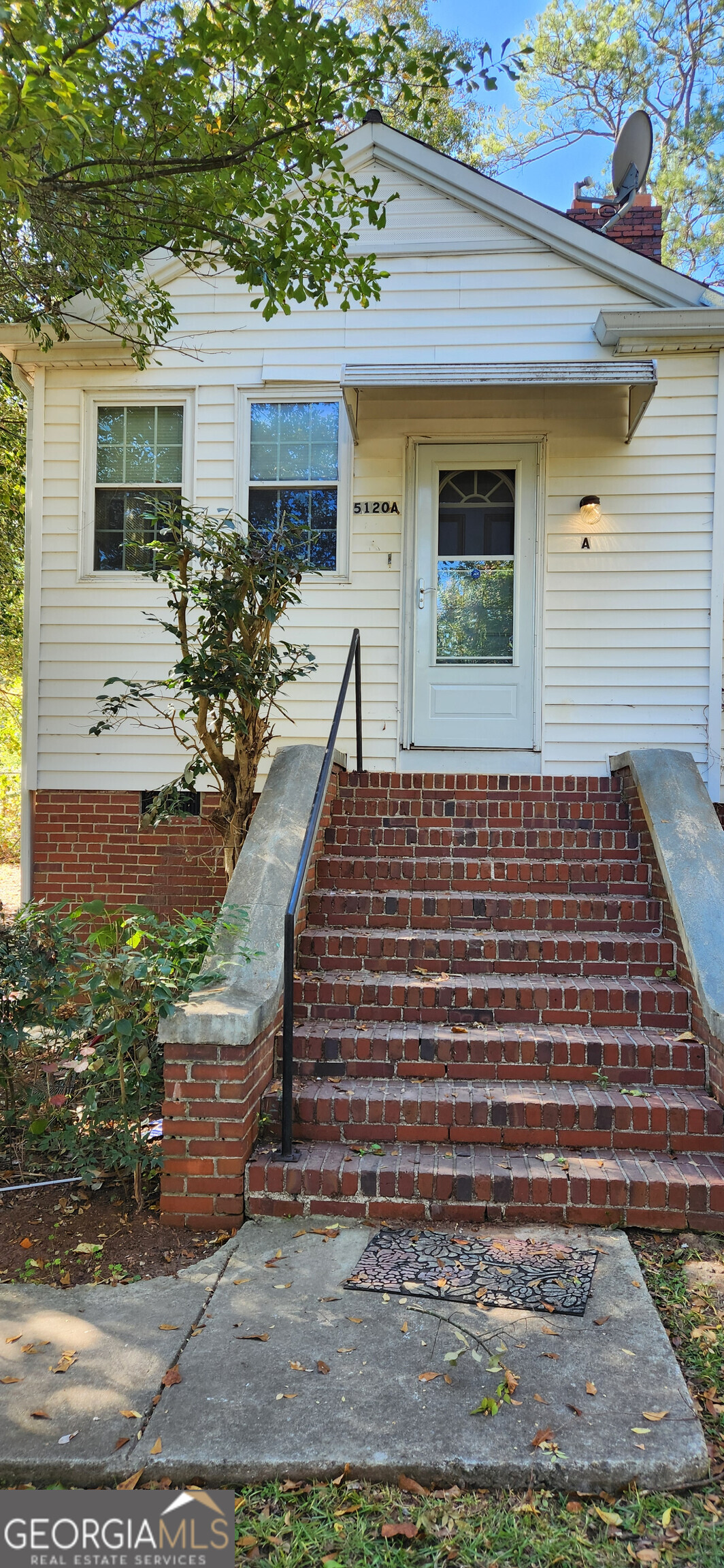 5120 A & B Newark AVE SW