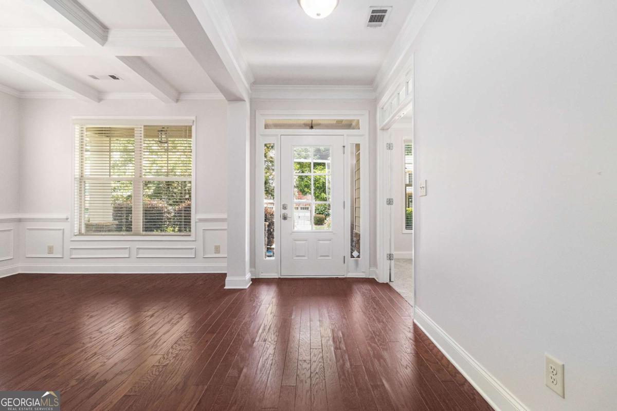 2200 Spring Sound LN