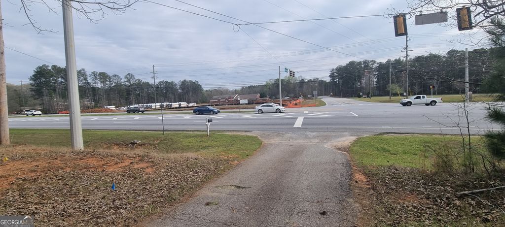 Photo of 2618 Highway 34 E, Newnan, GA 30265 (MLS # 10735699)