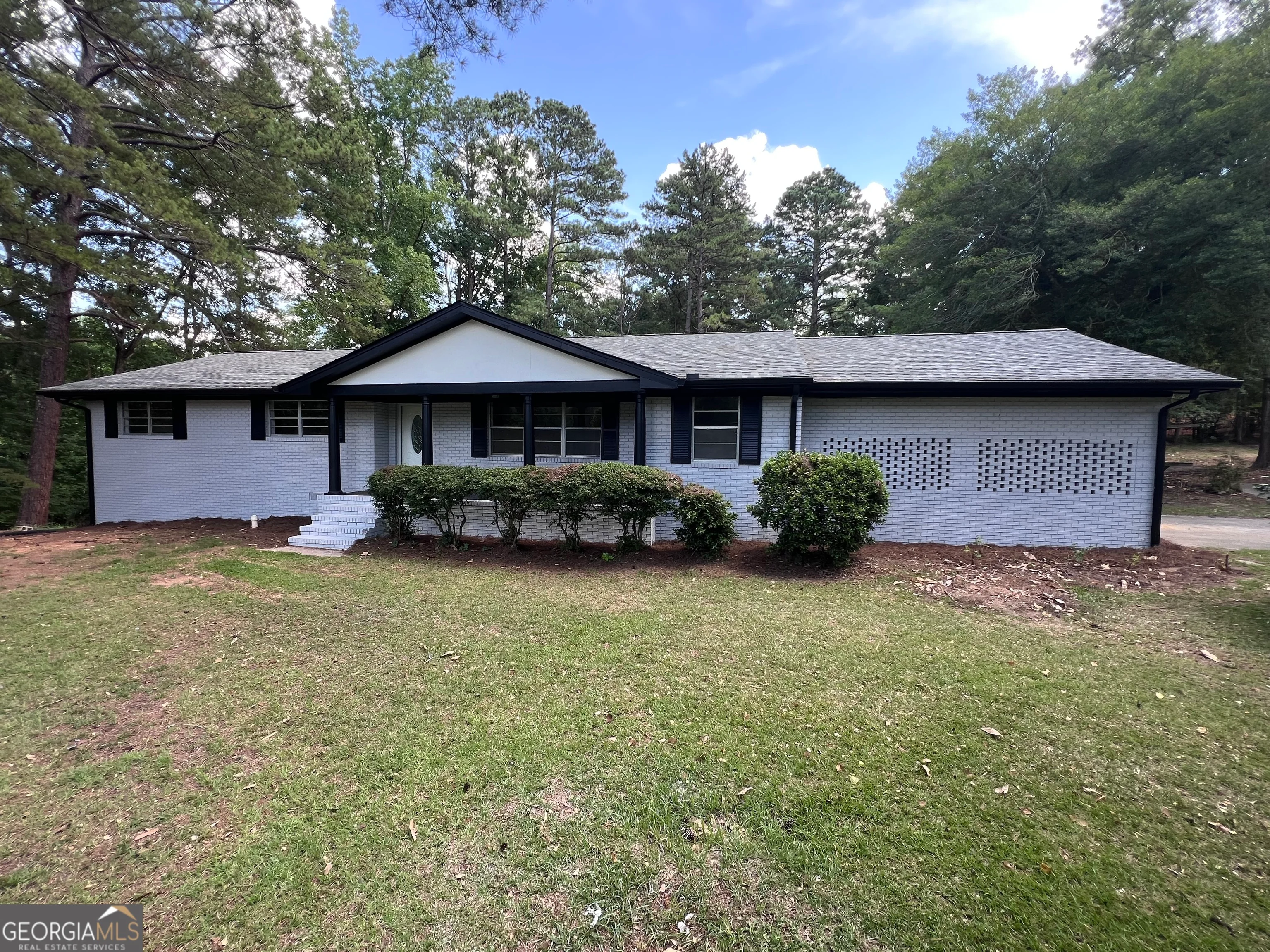 125 Sinclair Marina Road NE