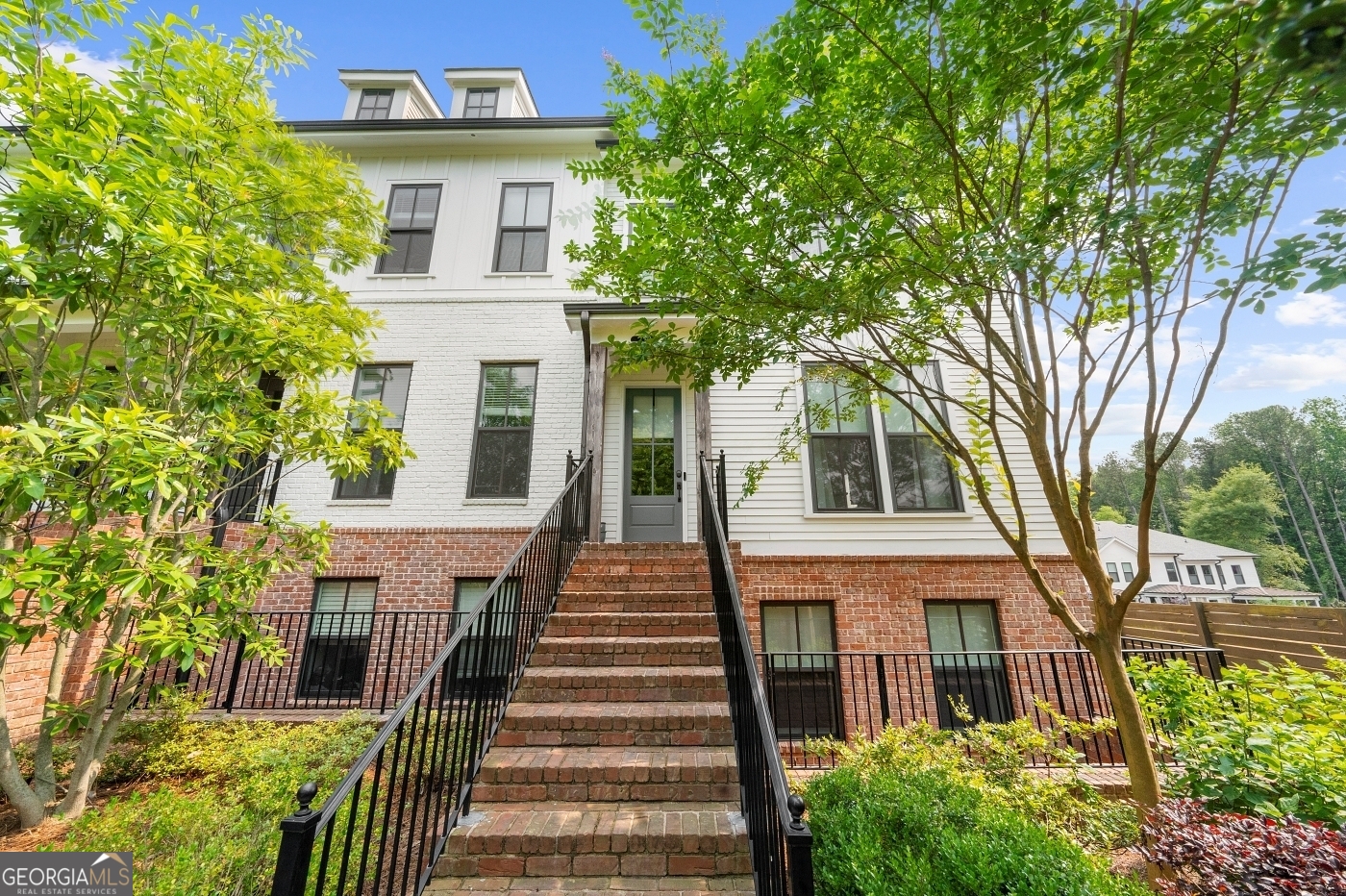Chelsea Walk - Residential