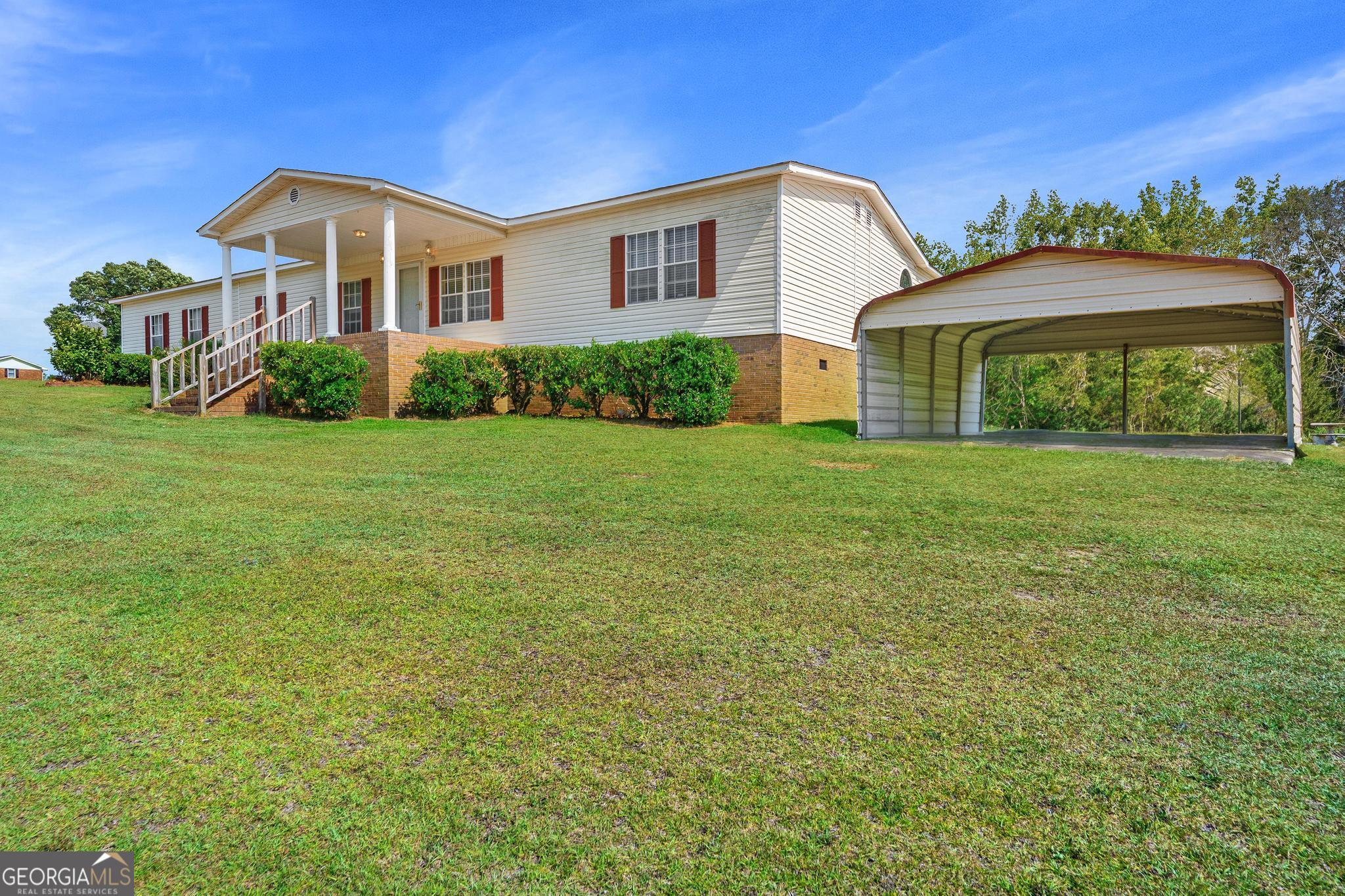 845 Beacon Light RD
