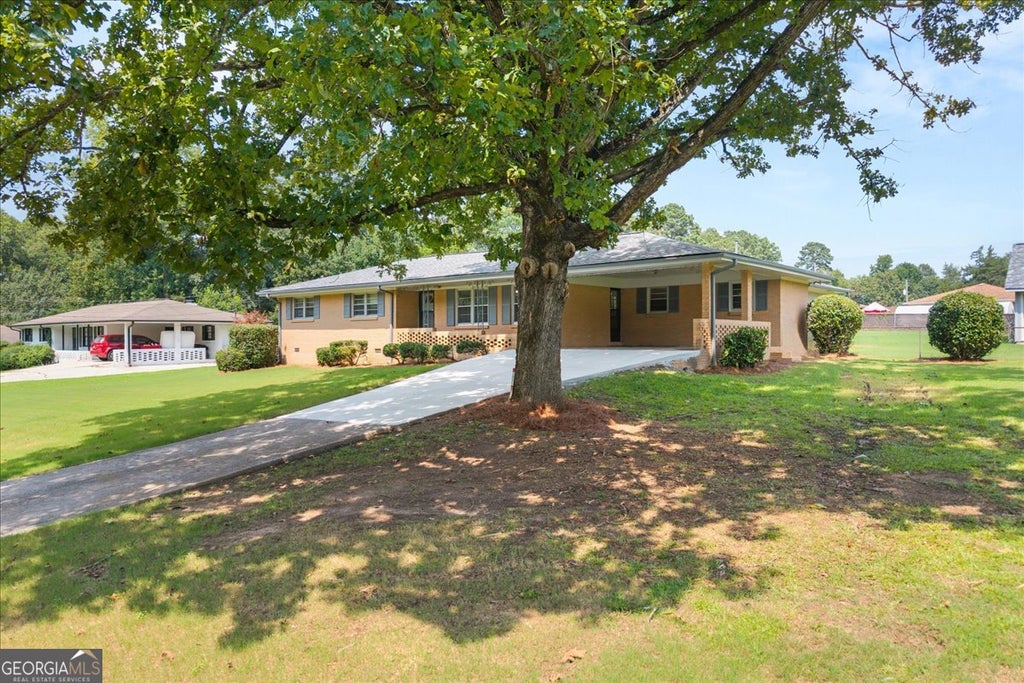 Photo of 454 Hilltop Road SW, Conyers, GA 30094 (MLS # 10815708)