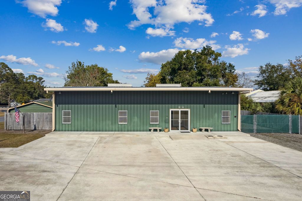 Photo of 2110 Osborne Road, Saint Marys, GA 31558 (MLS # 10652185)