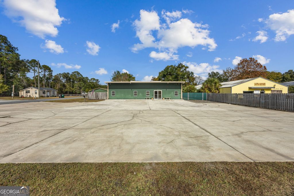 Photo of 2110 Osborne Road, Saint Marys, GA 31558 (MLS # 10652185)