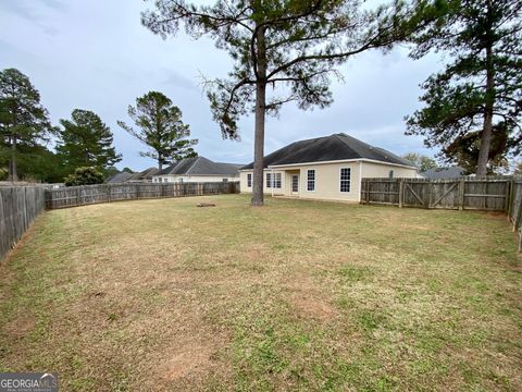 A home in Kathleen