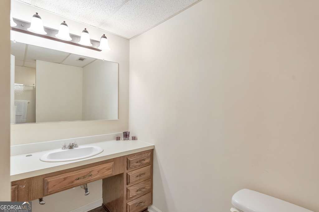 Woodstream - Residential Lease