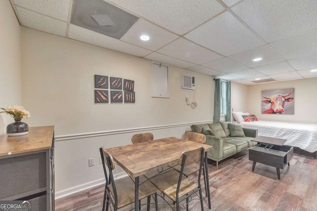 Woodstream - Residential Lease