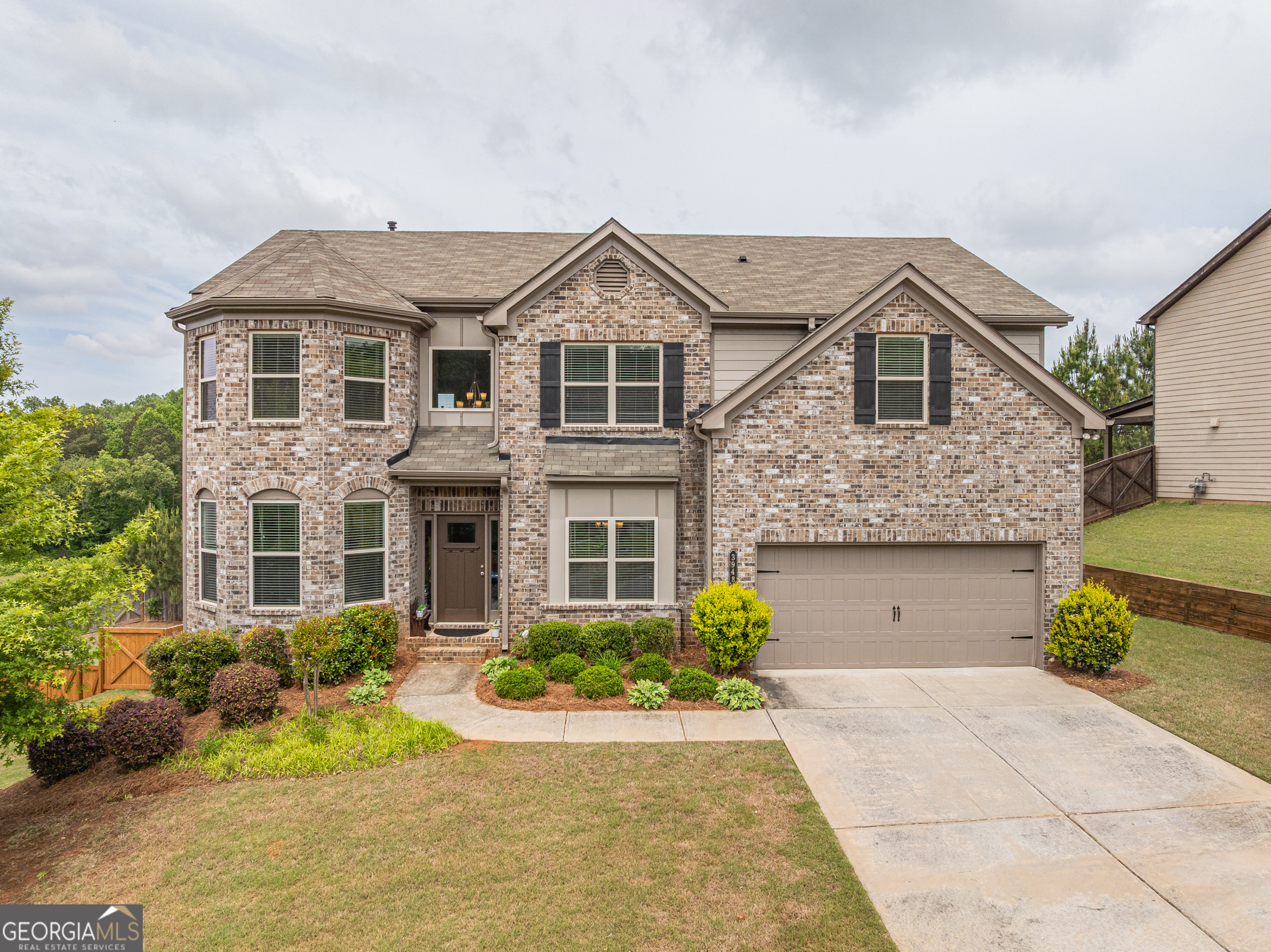 3948 Two Bridge DR