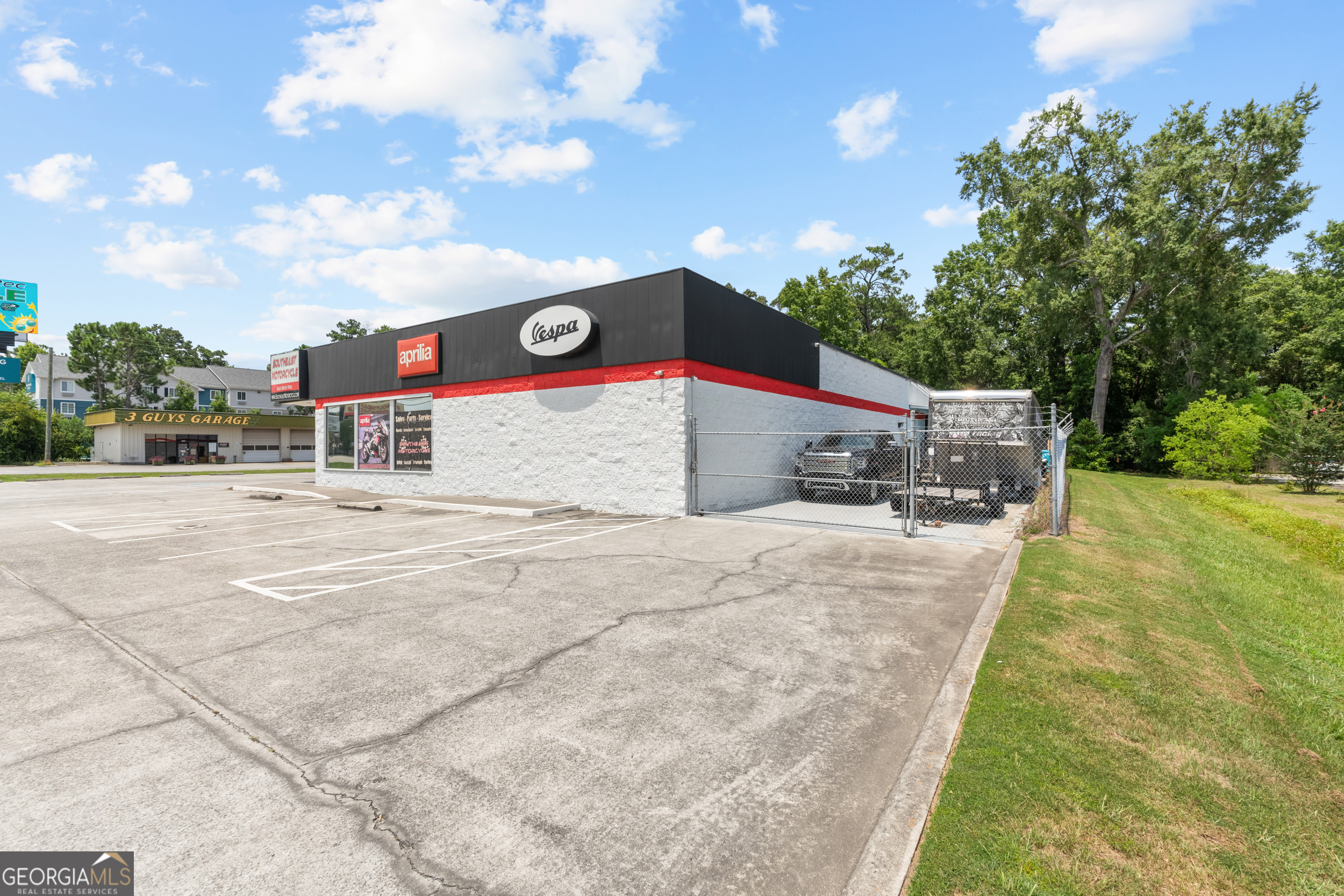4828 Augusta RD