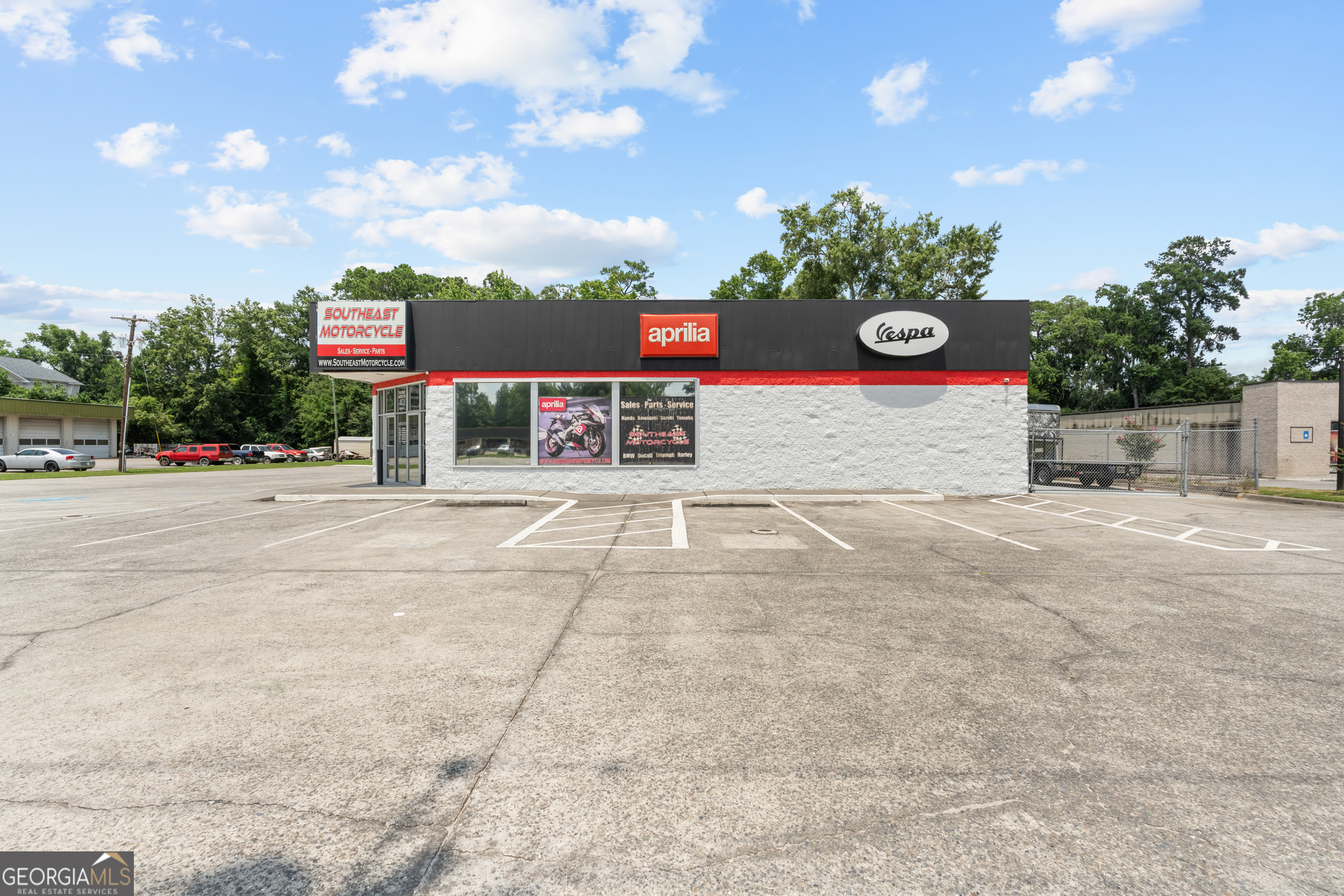 4828 Augusta RD