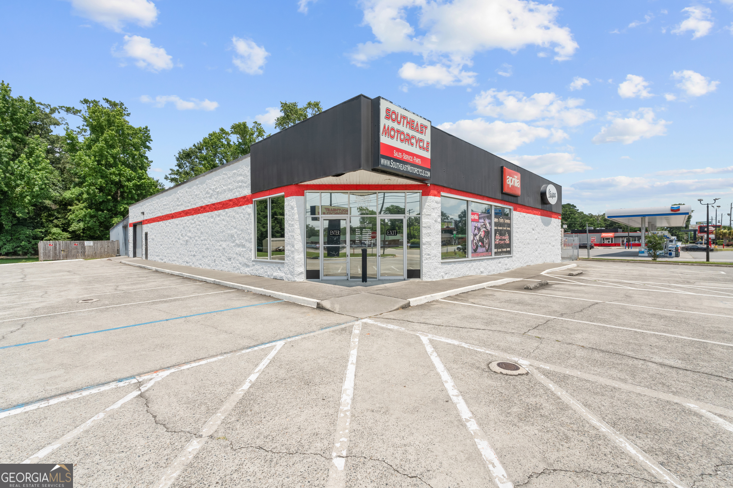 4828 Augusta RD