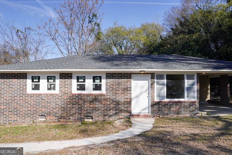 Photo of 576 Pansy Avenue, Macon, GA 31204 (MLS # 10658980)