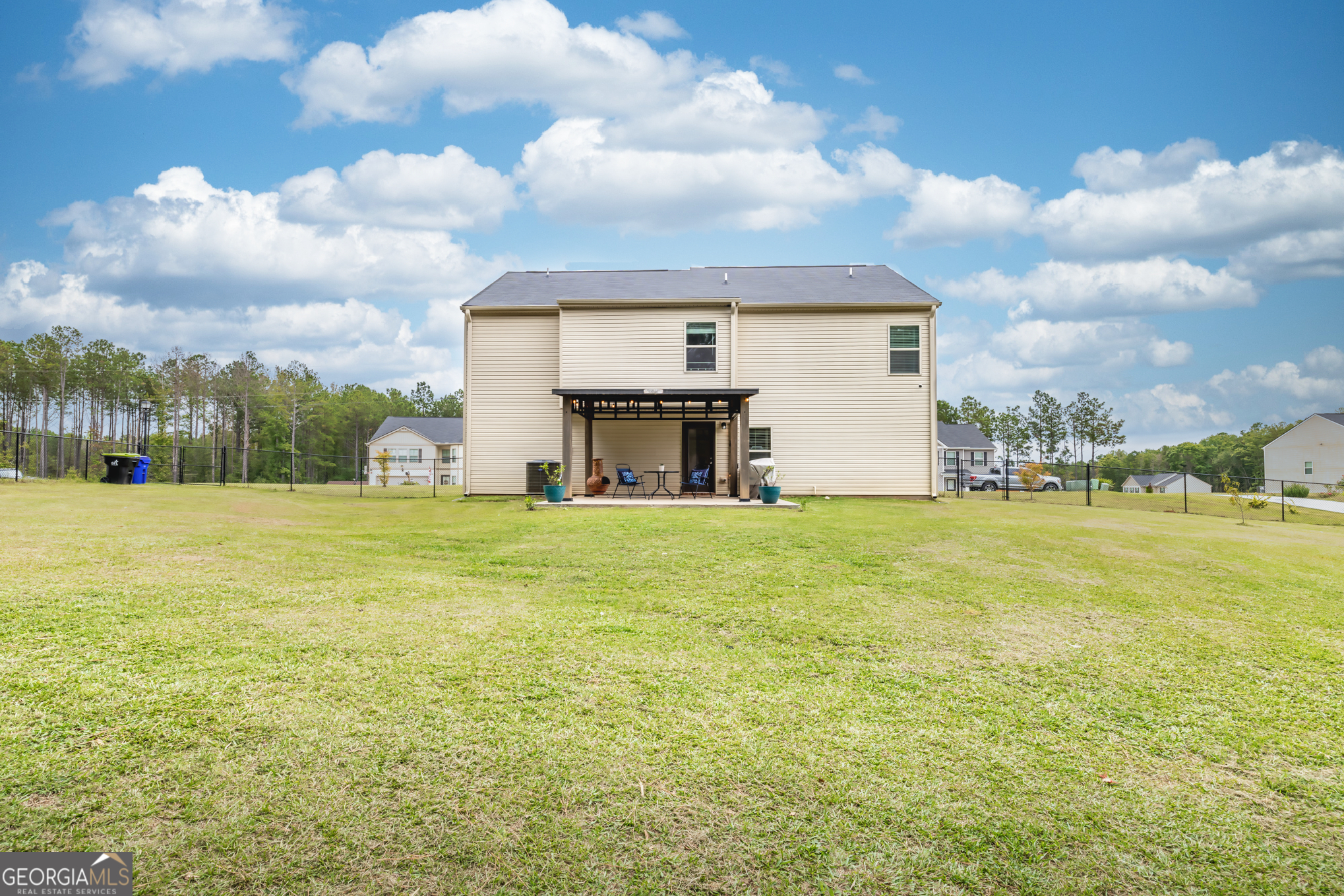 125 S Meadows Ridge DR