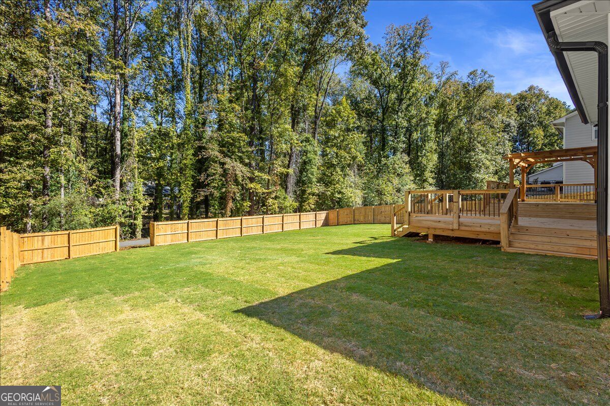 301 Larkspur