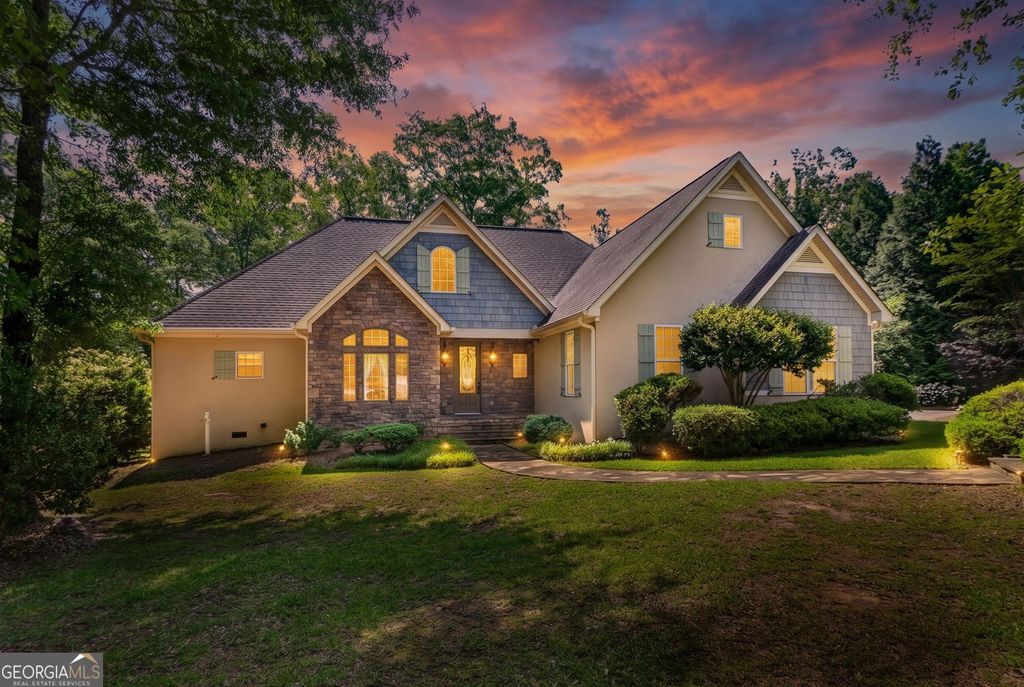 Photo of 117 Big Oak Drive, Barnesville, GA 30204 (MLS # 10764402)