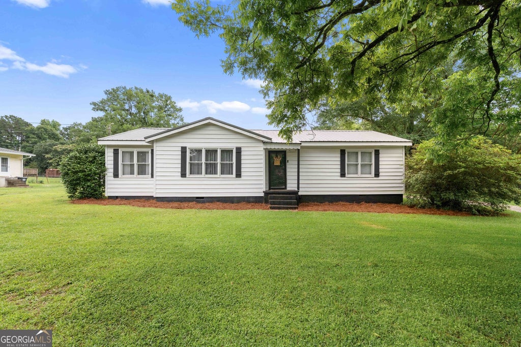 Photo of 155 Mallory Drive, Lagrange, GA 30241 (MLS # 10782137)