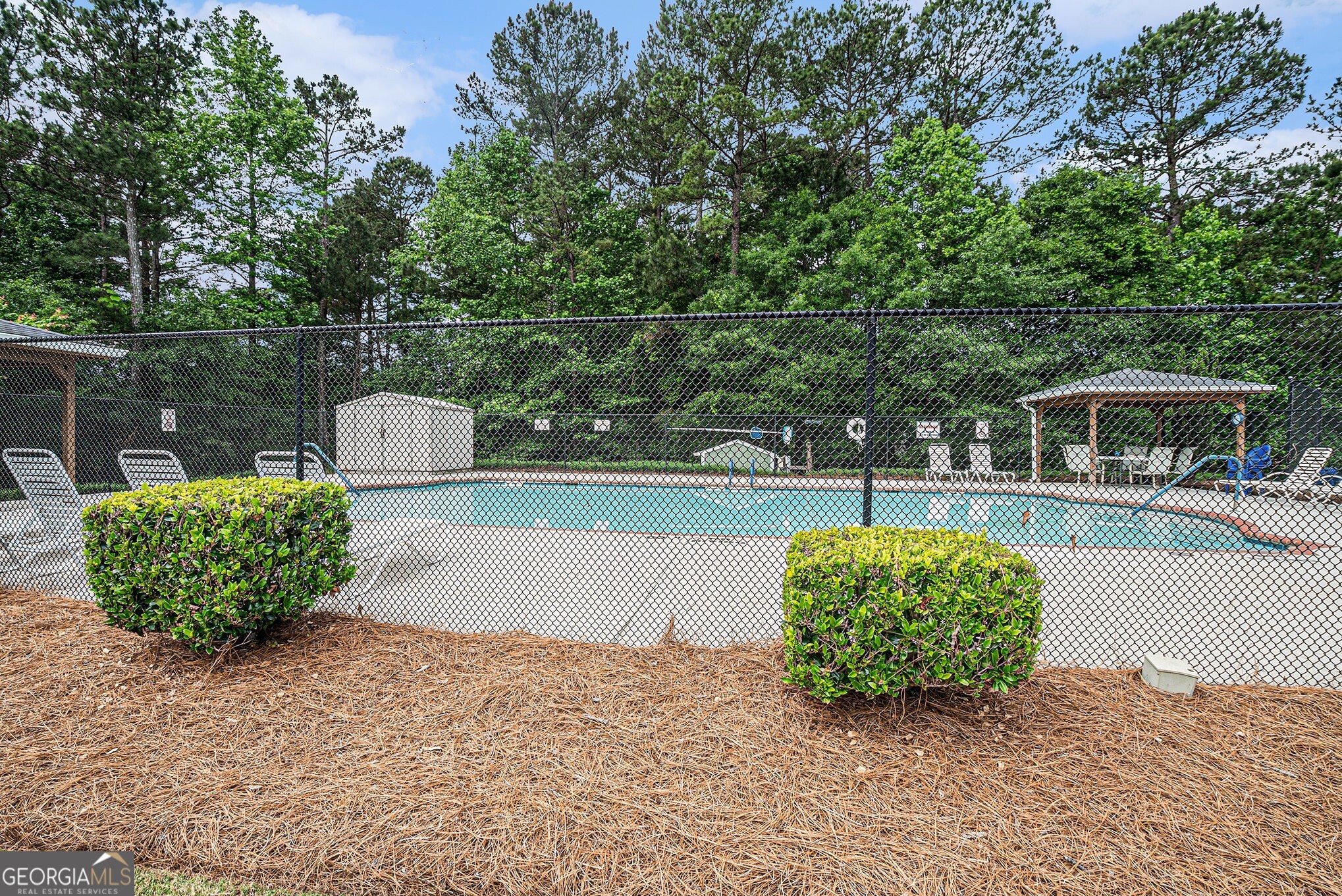 920 Village View CIR