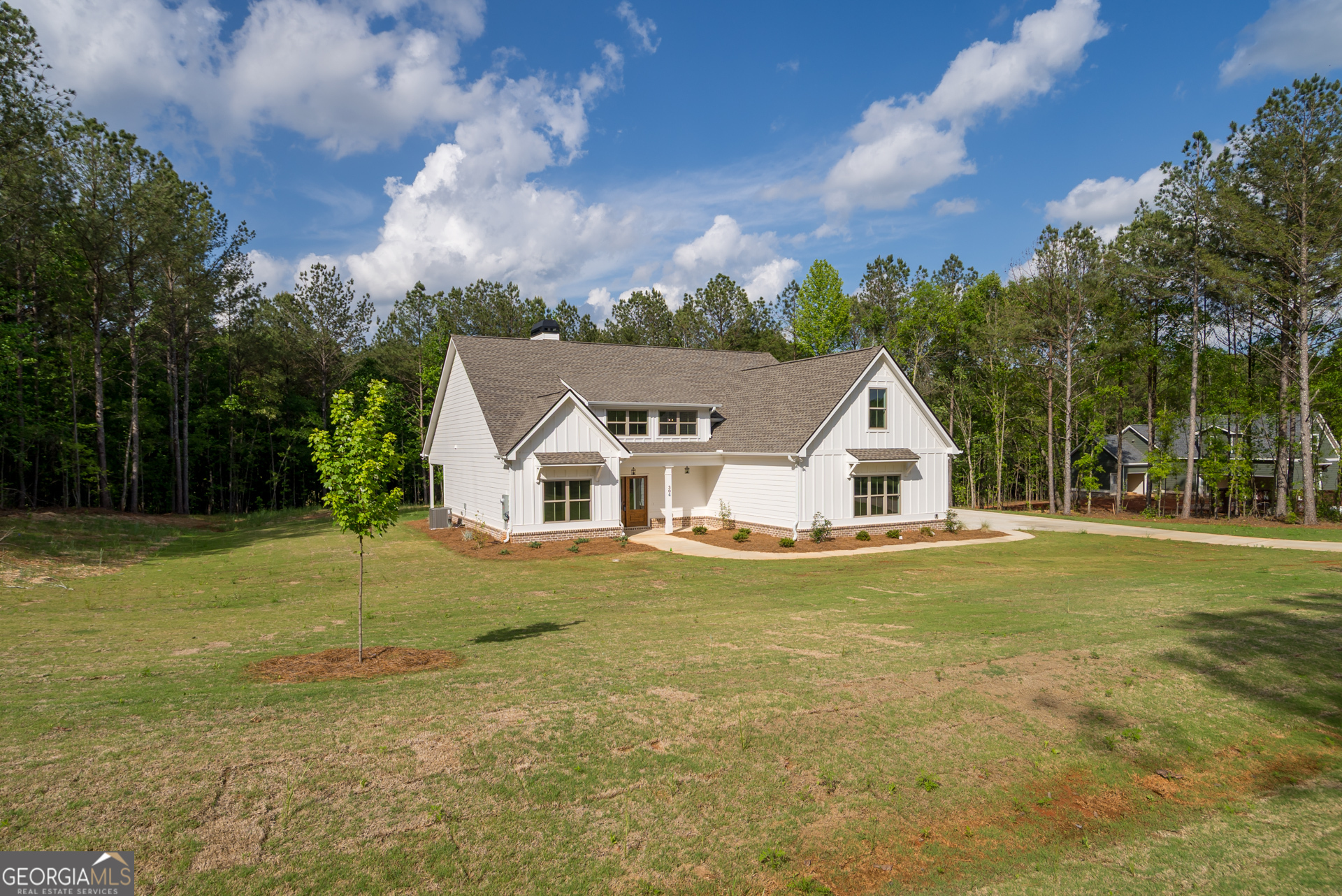 304 Woodfin WAY