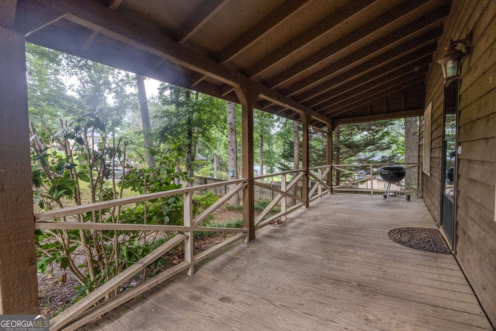 3065 Mangum DR