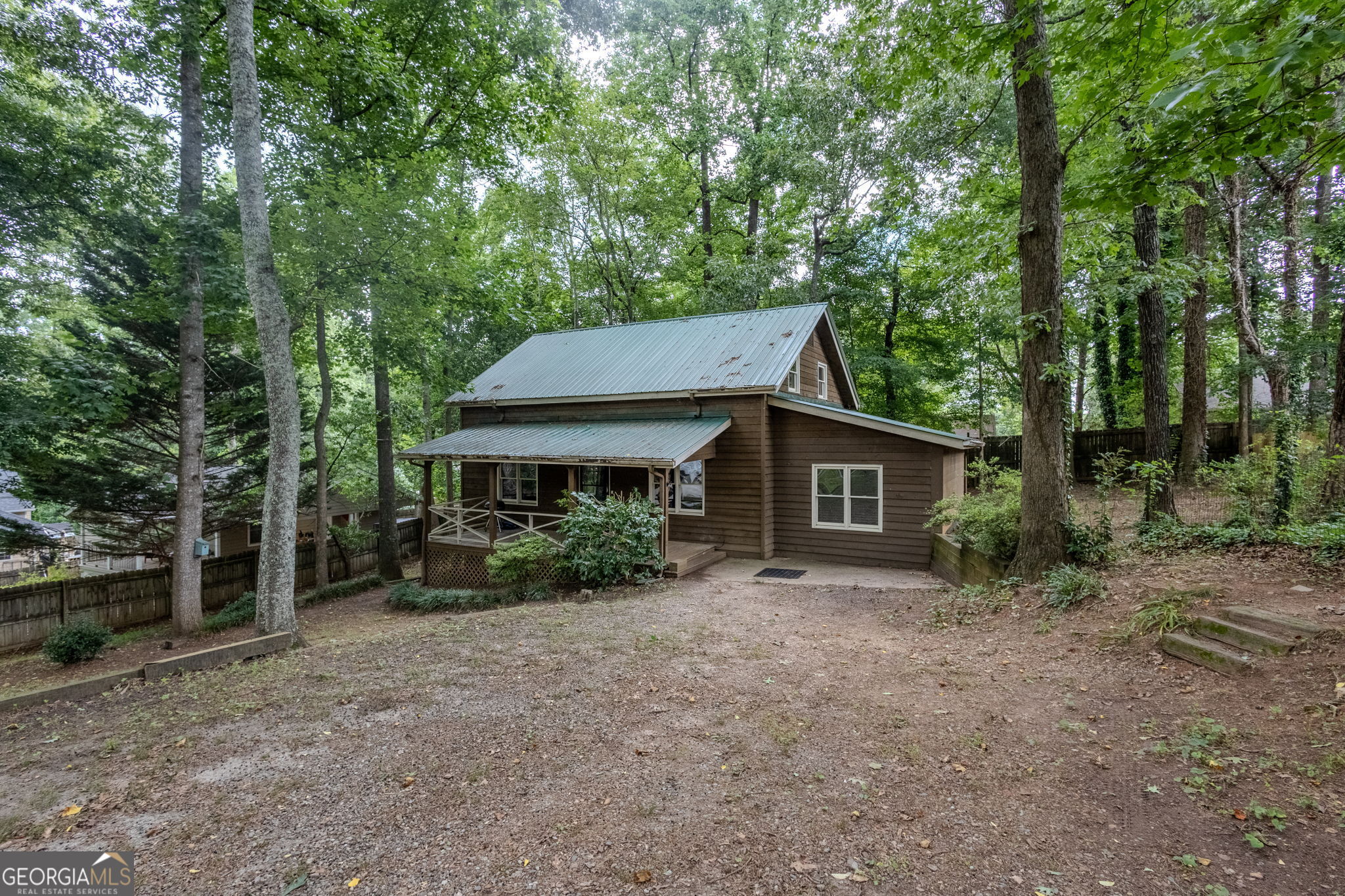 3065 Mangum DR