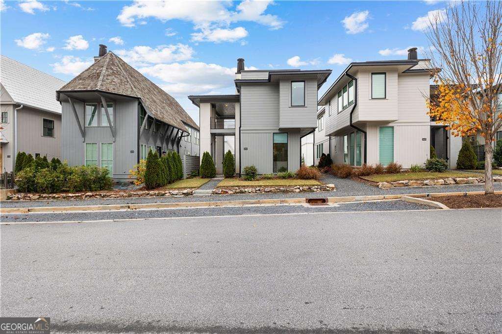 Photo of 255 High Street, Fayetteville, GA 30214 (MLS # 10673349)