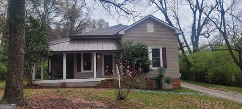 A home in Zebulon