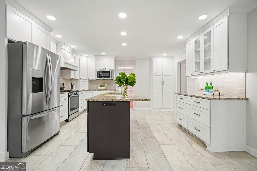 Chimney Springs - Residential