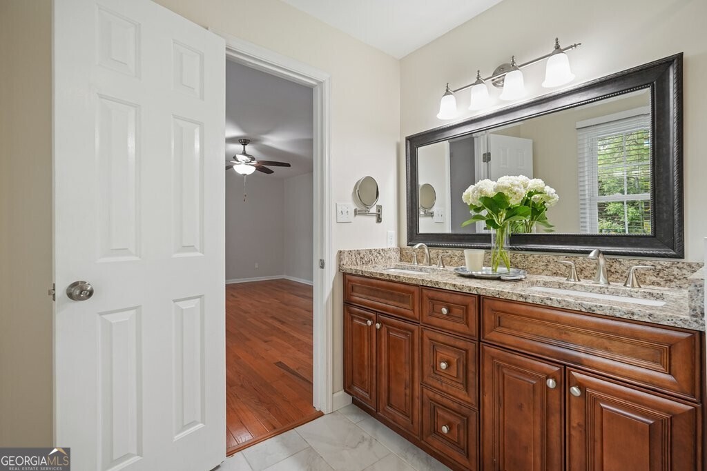 Chimney Springs - Residential