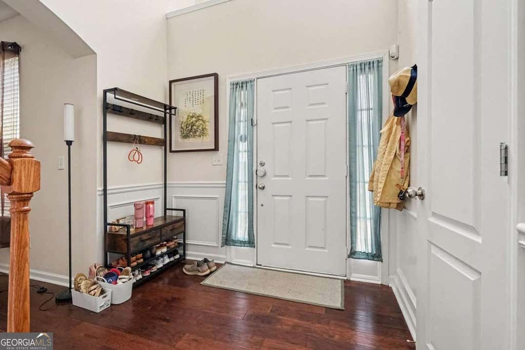Photo of 542 Simonton Ridge, Lawrenceville, GA 30045 (MLS # 10817042)