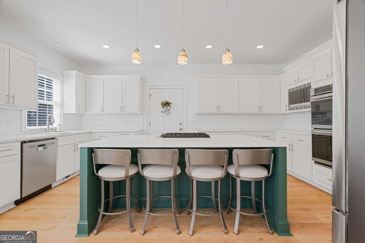 305 Ivy Brook CT