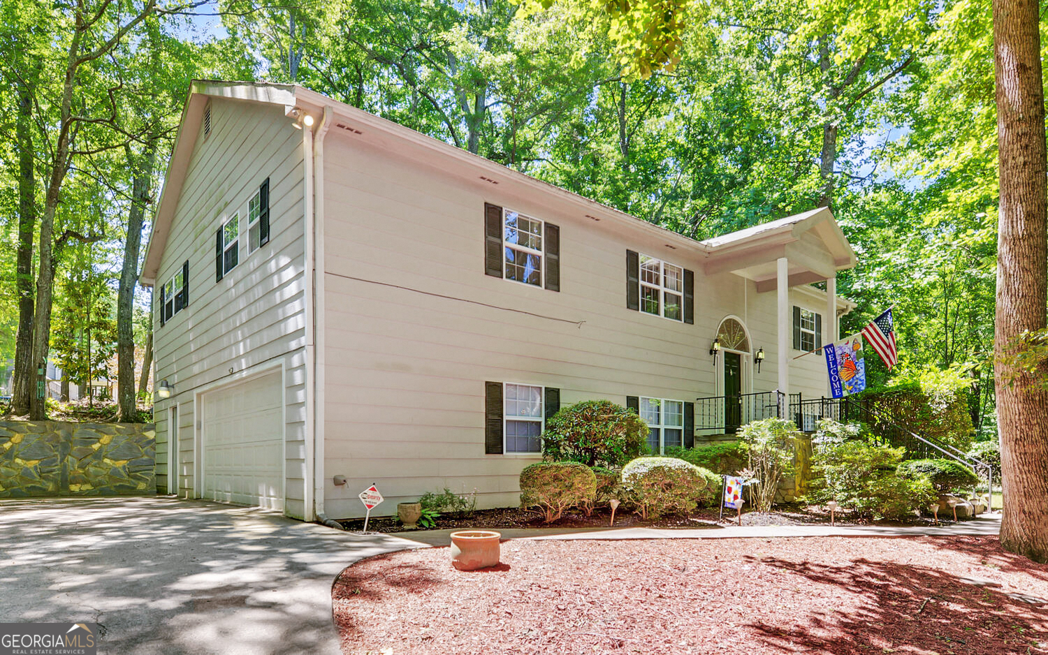 325 Springwood DR