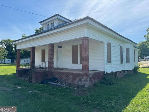 A home in Elberton