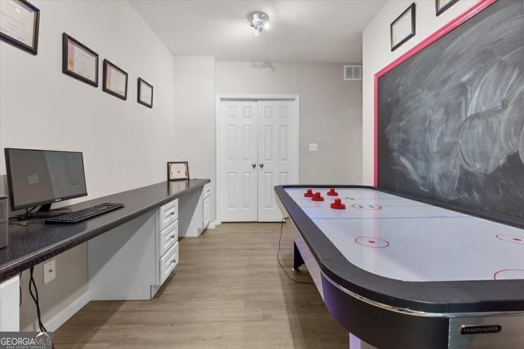 Woodstock, Georgia 30189, United States, 5 Bedrooms Bedrooms, ,4 BathroomsBathrooms,Residential,Active,168238