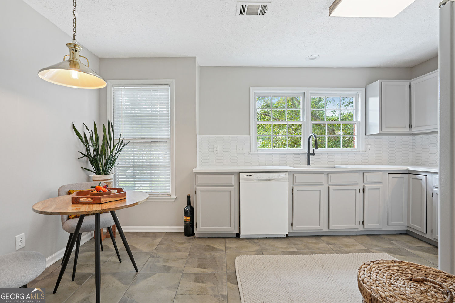 Camden Pond - Residential
