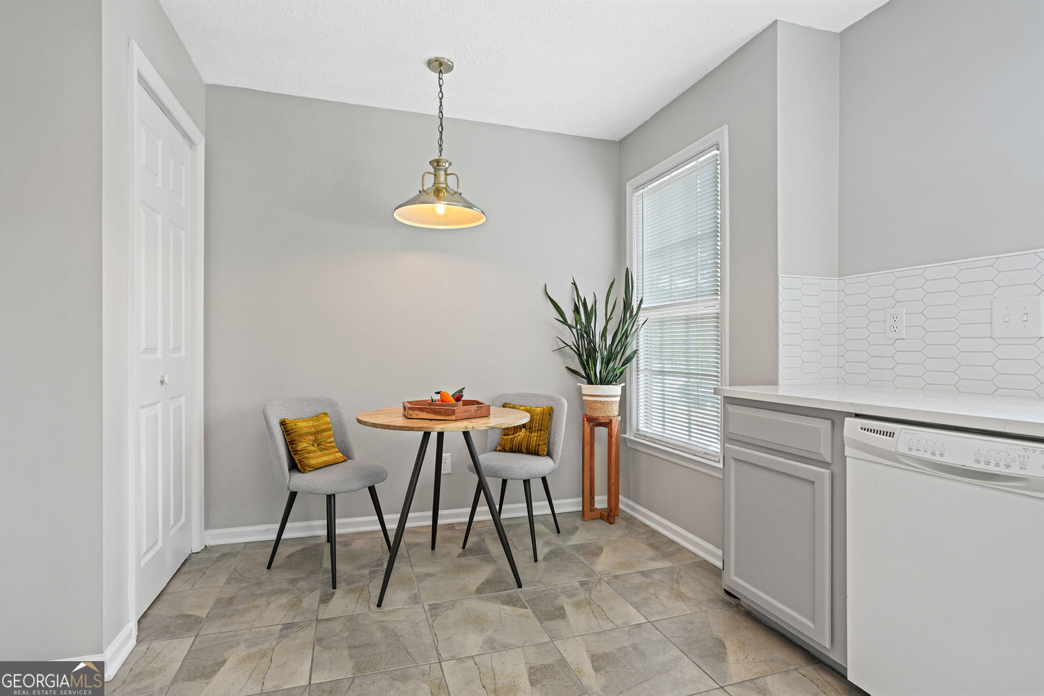 Camden Pond - Residential