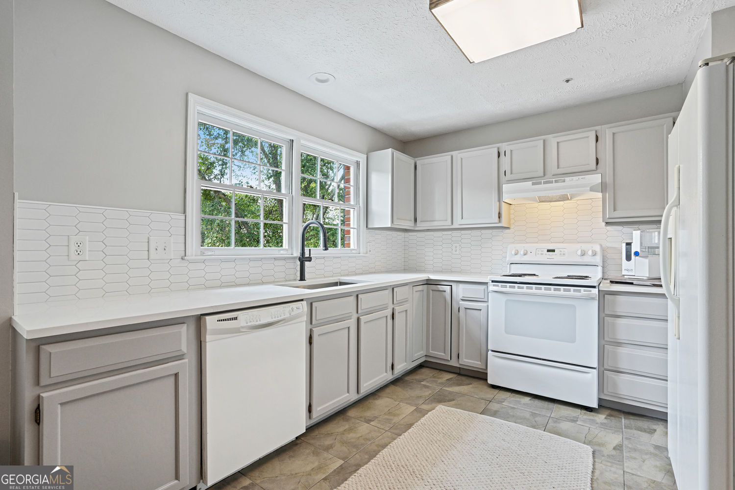 Camden Pond - Residential