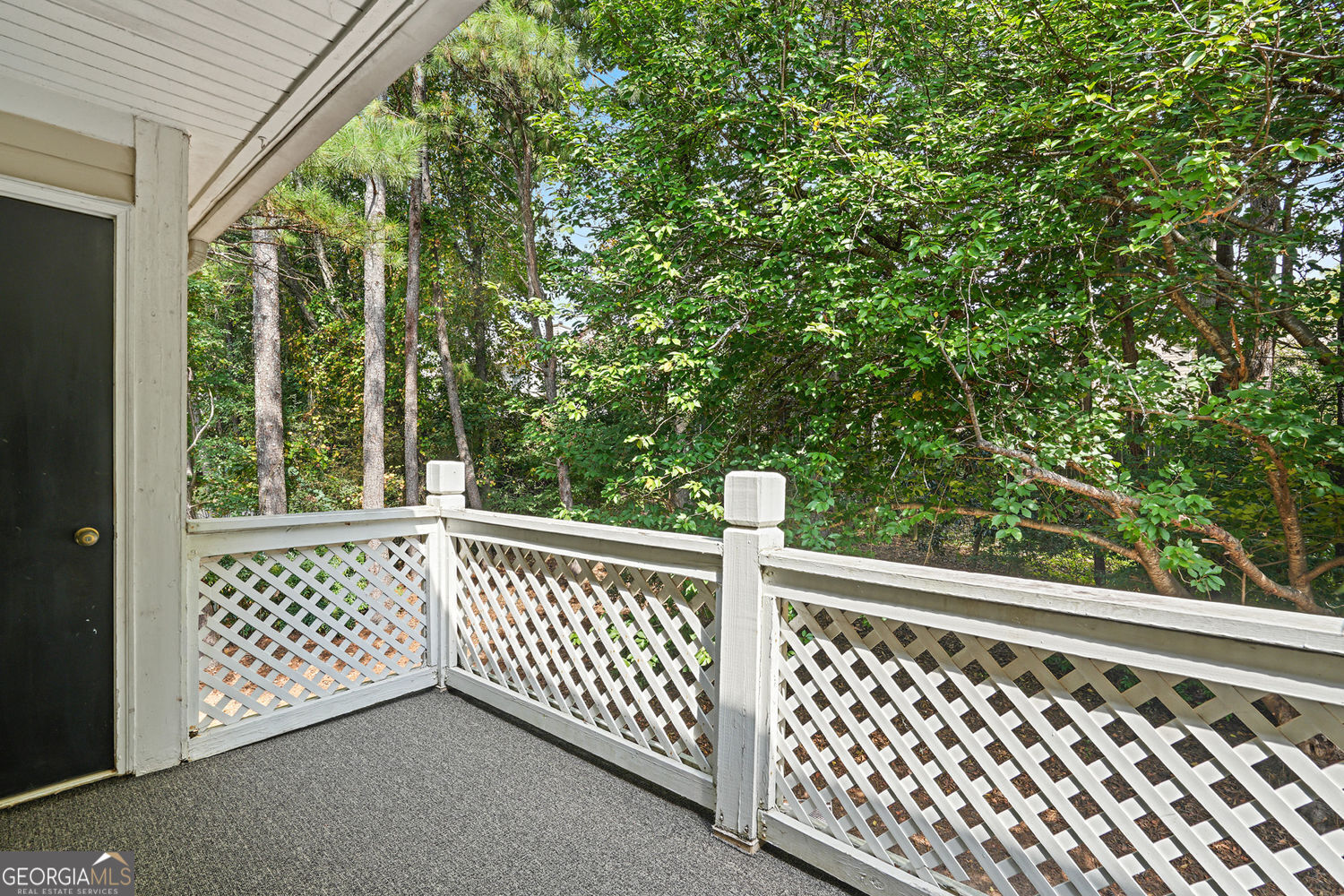 Camden Pond - Residential