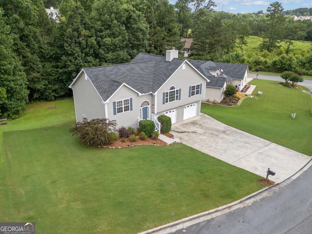 42 Oak Springs LN