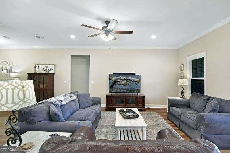 21 Snowy Egret DR