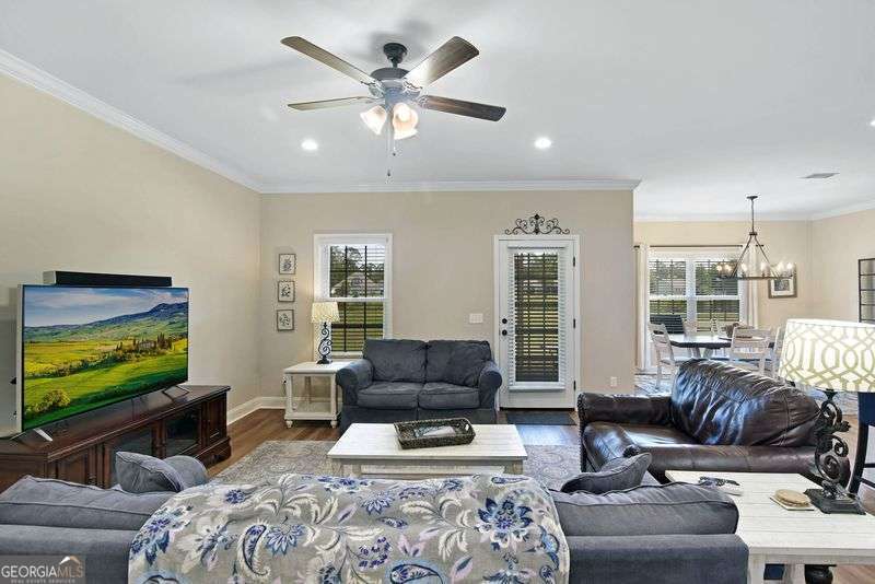 21 Snowy Egret DR