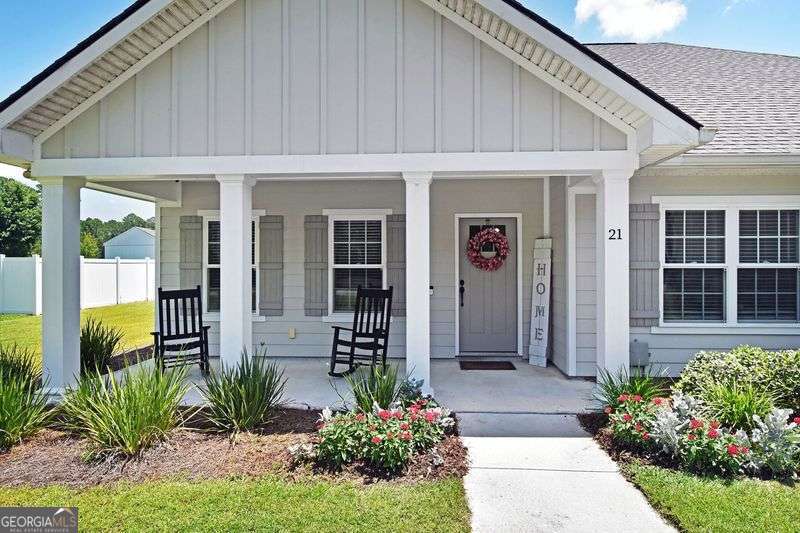 21 Snowy Egret DR