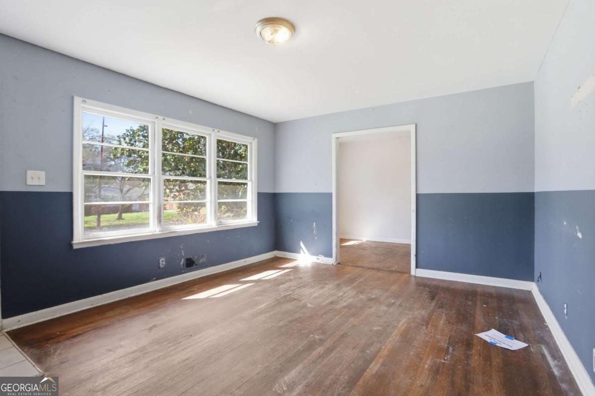 256 Silver Springs CIR SW