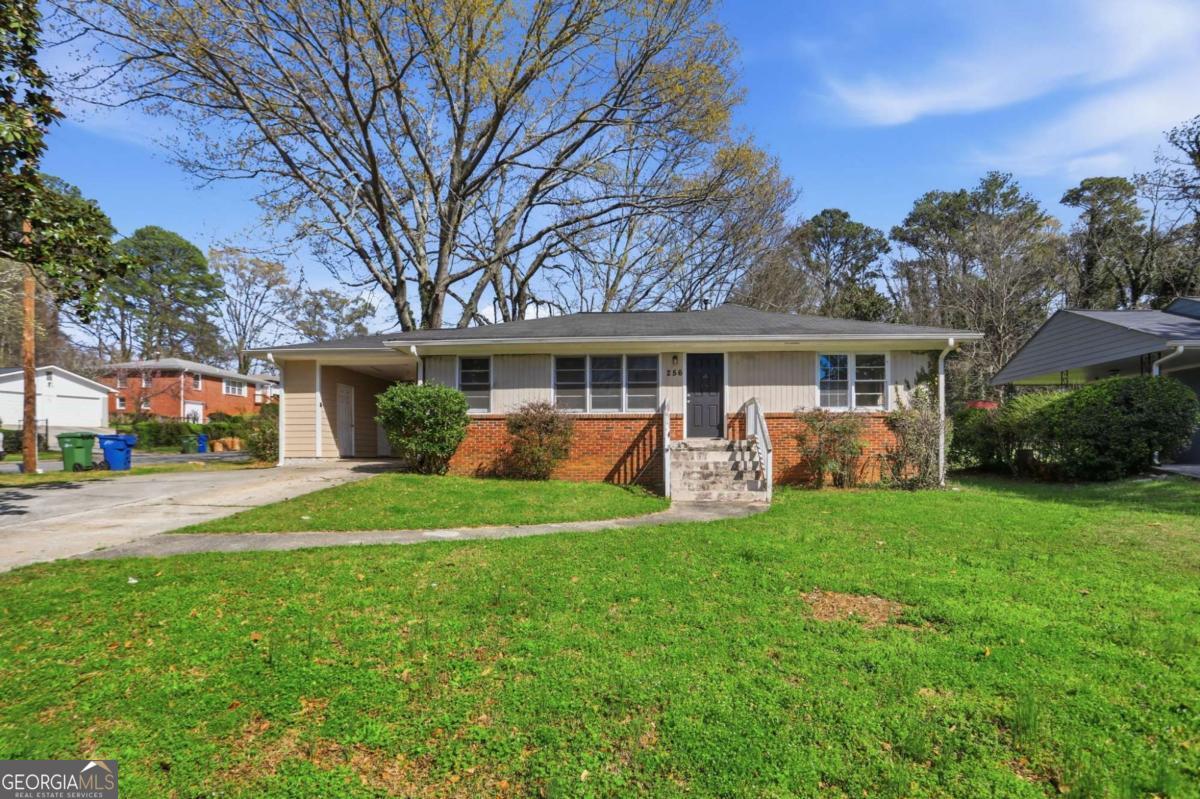 256 Silver Springs CIR SW