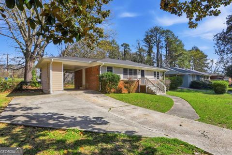 256 Silver Springs CIR SW Atlanta GA 30310