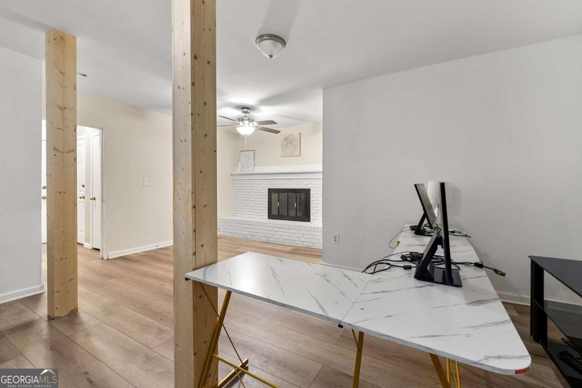 PINECREST 1 - Residential