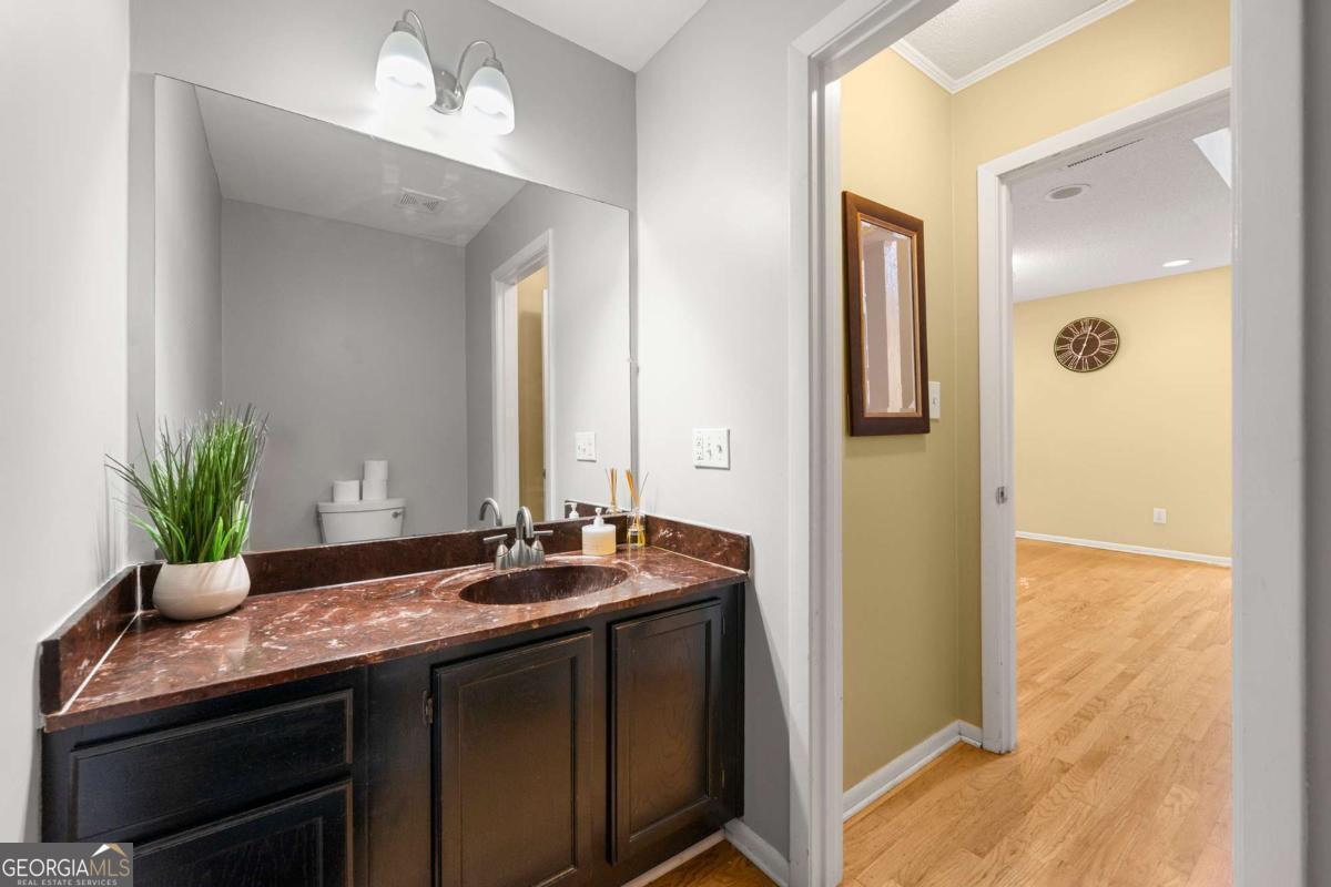 PINECREST 1 - Residential