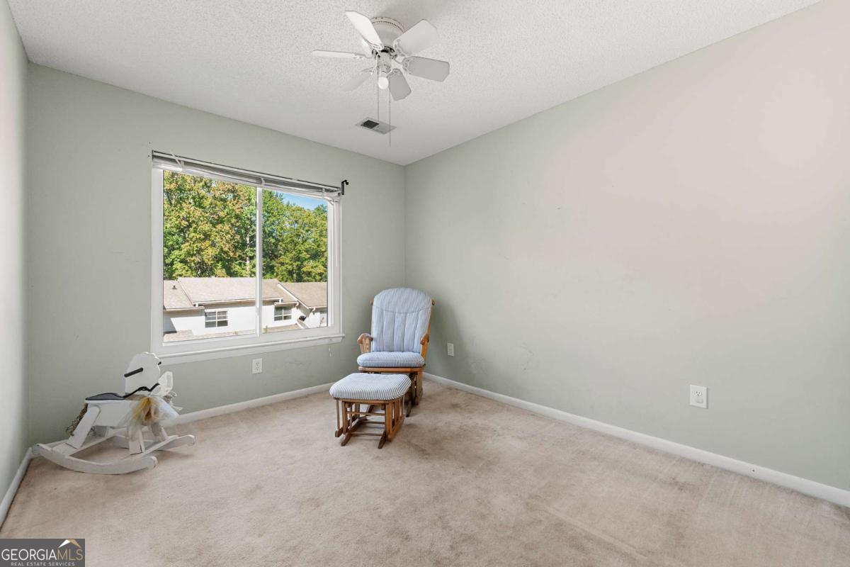 PINECREST 1 - Residential