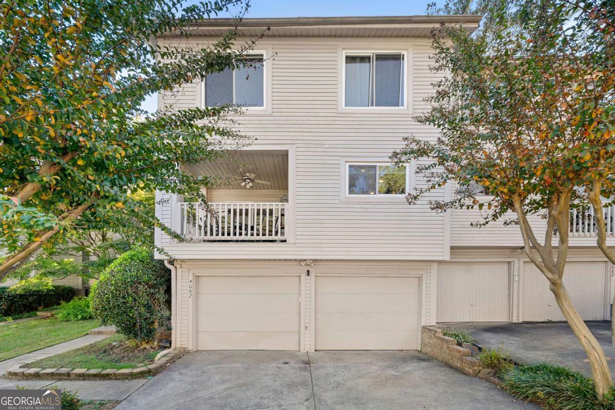 PINECREST 1 - Residential