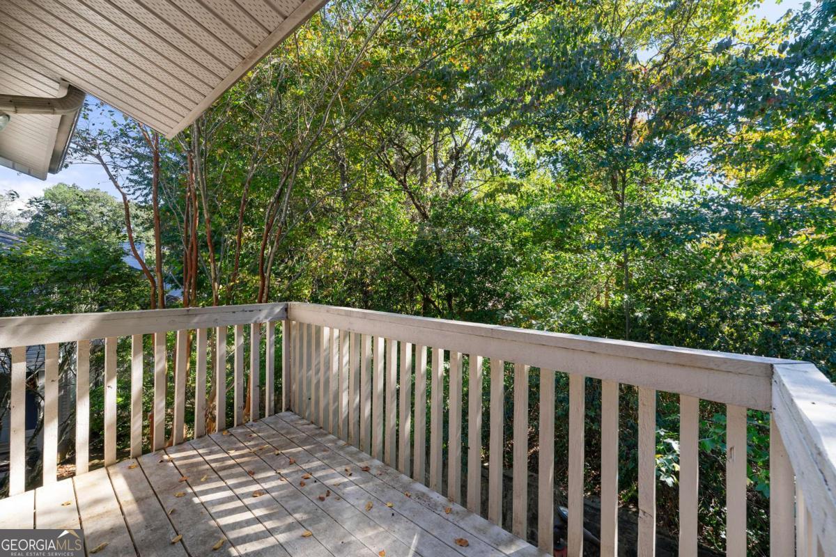 PINECREST 1 - Residential